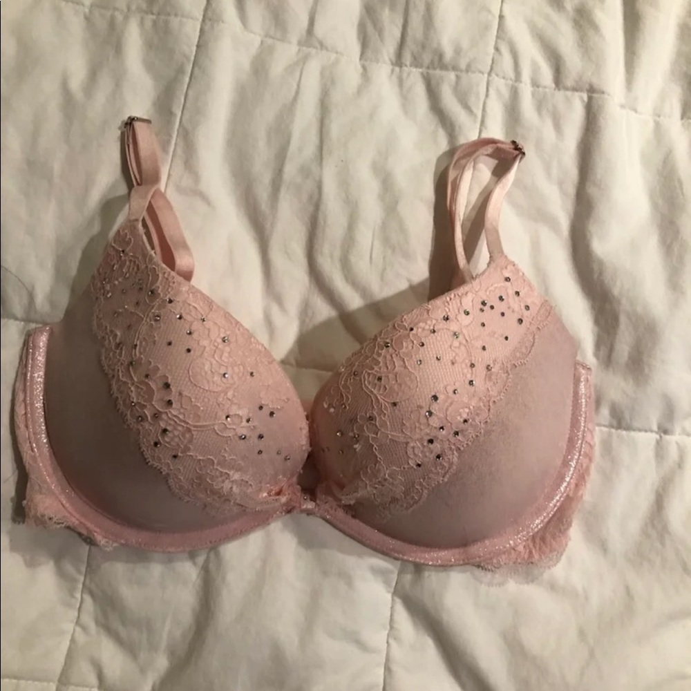 Victoria’s Secret padded Demi bra